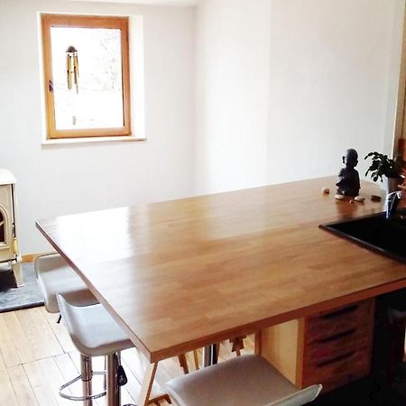 Appartement Spacieux Pres Du Lac Du Salagou Saint-André-de-Sangonis Exteriör bild