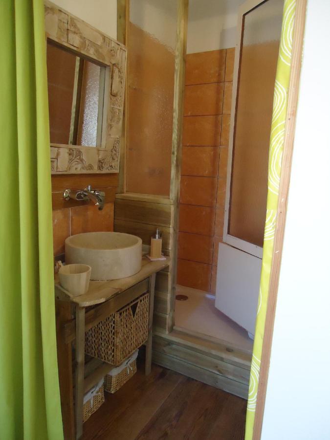 Appartement Spacieux Pres Du Lac Du Salagou Saint-André-de-Sangonis Exteriör bild